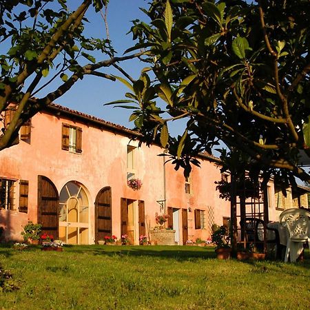 Cascina Rosa B&B Grazzano Badoglio Bagian luar foto