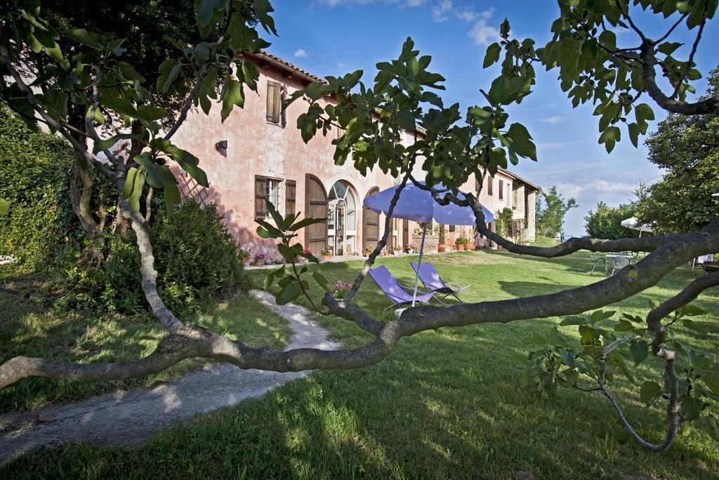 Cascina Rosa B&B Grazzano Badoglio Bagian luar foto